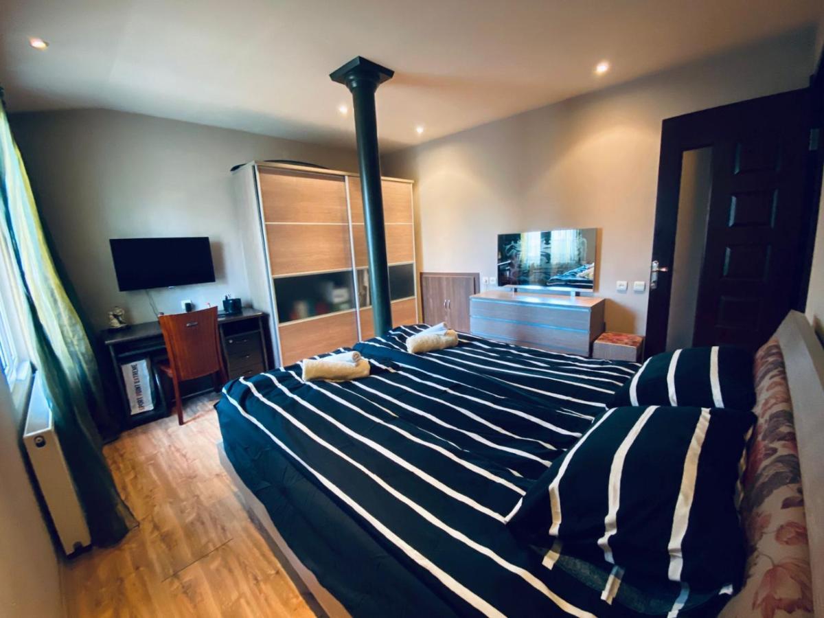 Opera Apartment Тбилиси Экстерьер фото